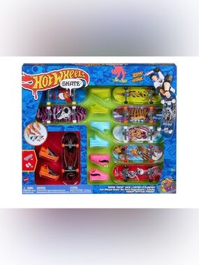 Hot Wheels Skate Fingerboard 8pk set
New in box